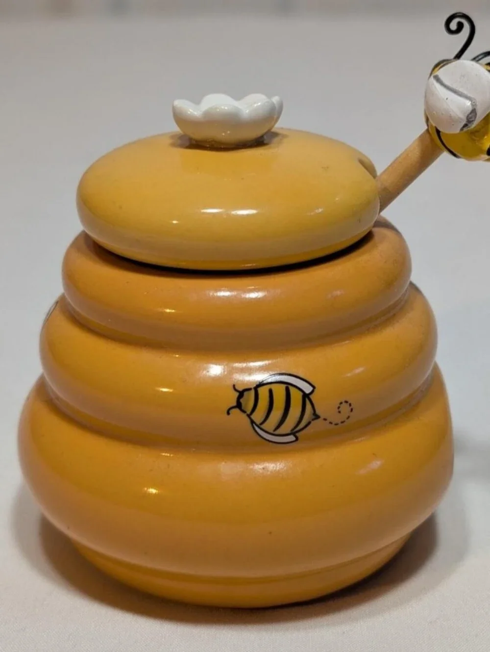 Honey Miel Lidded Beehive Pot Jar w/Bumble Bee Honey Dipper Cottagcore Farmhouse